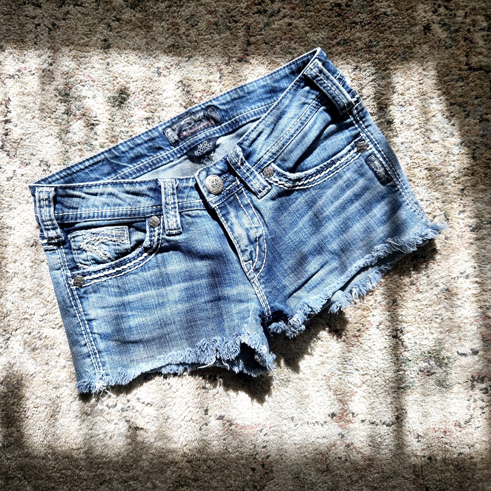 Silver Jeans Cropped Denim Shorts
